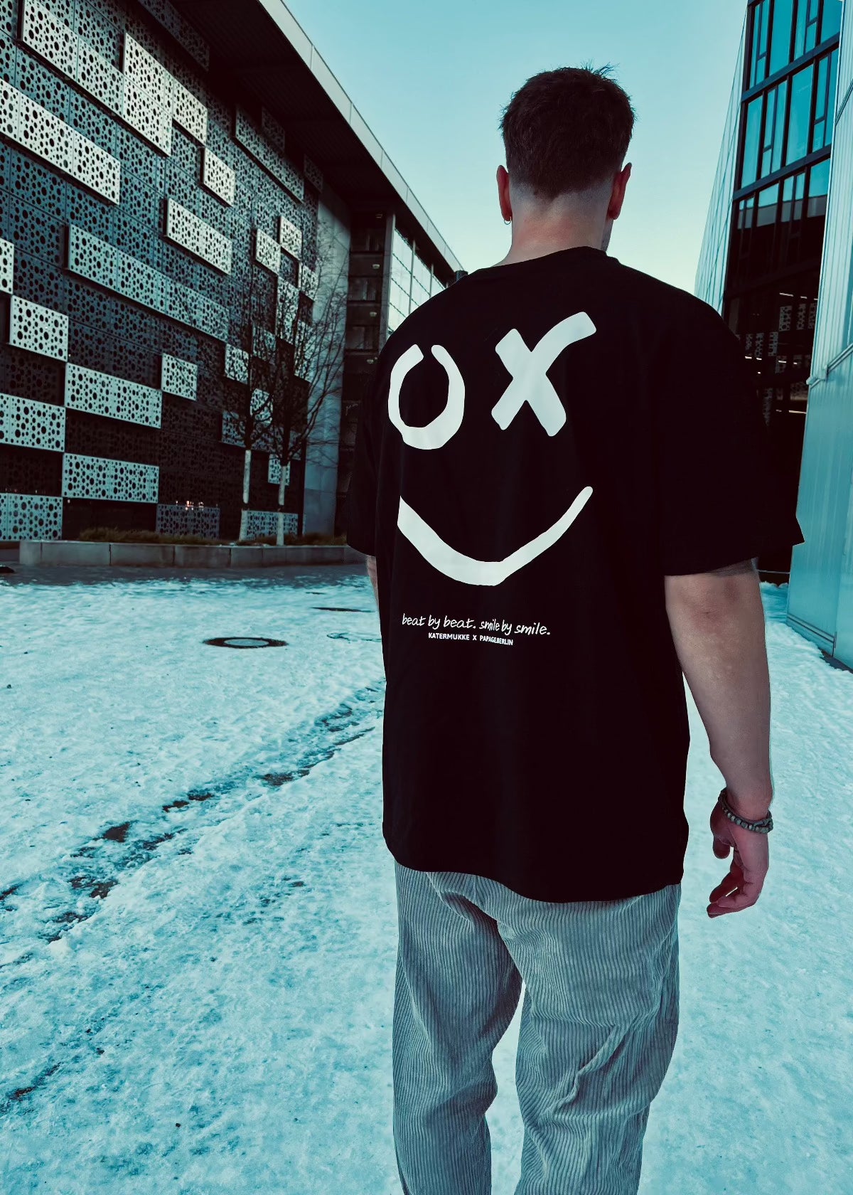 PAPAGE x KATERMUKKE SMILE Heavy Oversized T-Shirt