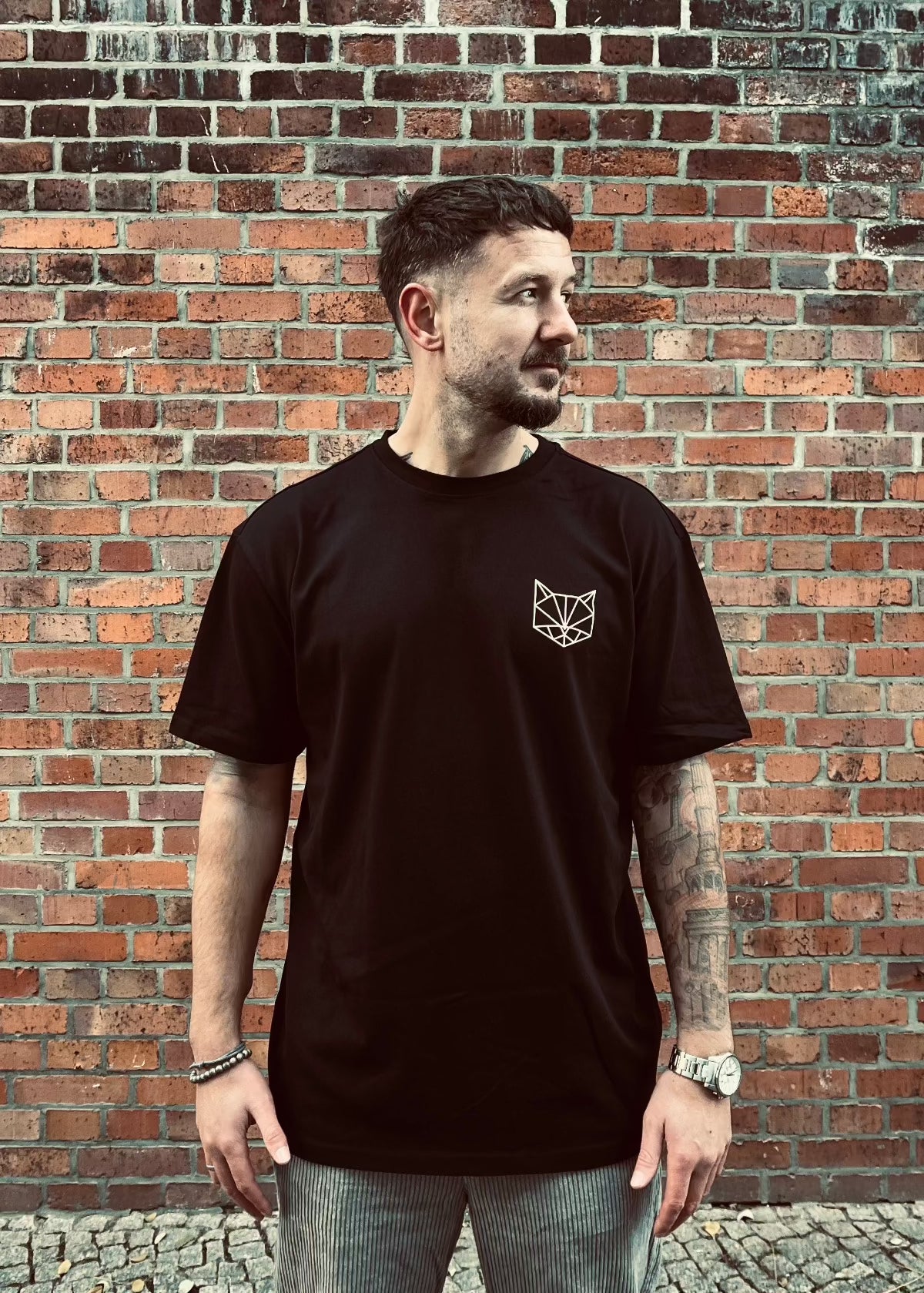Black oversized T-shirt with CAT HEAD back print, KATERMUKKE chest logo, and PAPAGE label detail.